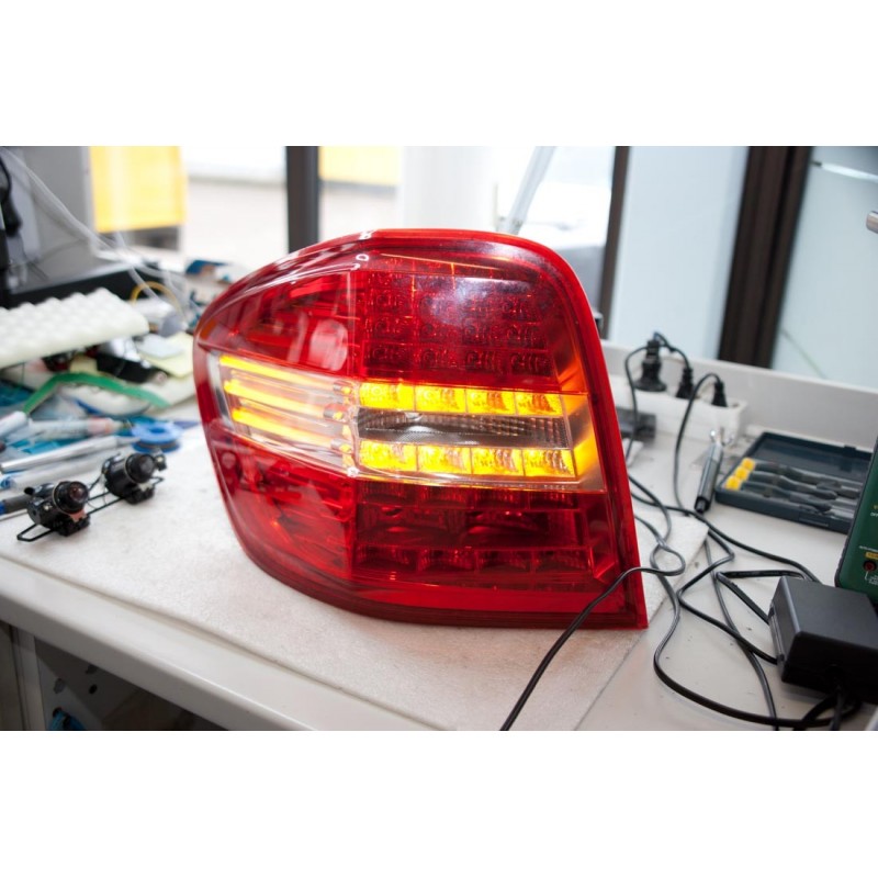 Mercedes ML Rückleuchten LED Reparatur Bremslicht Stoplicht Blinkerlicht Standlicht Rückfahrscheinwerfer