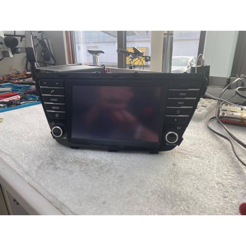 Autoradio RT6 Touchscreen-LCD-Display Peugeot Citroen Reparatur