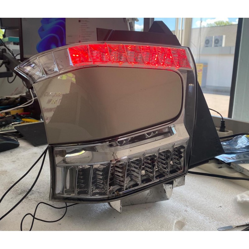 Aston Martin rückleuchten Heckleuchte LED Reparatur Bremslicht