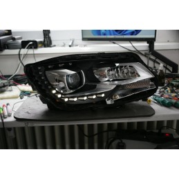VW Touran Scheinwerfer...