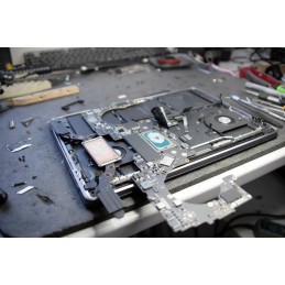 MacBook Reparatur Wartung Professioneller Service