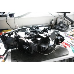 Professionelle Reparatur und Generalüberholung von BMW 5er G30 LED Scheinwerfern.