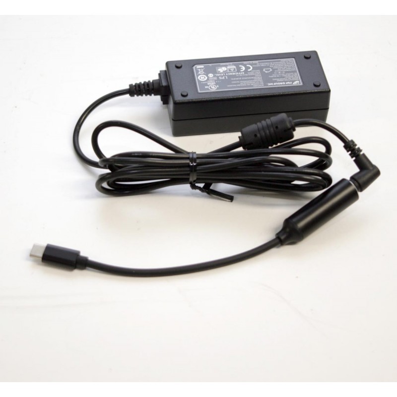 USB-C Netzteil FSP045 45W 19V 2,37A Original Neu